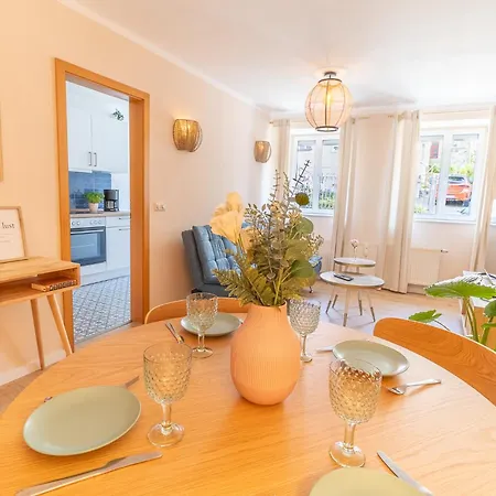 Zur Burg 公寓 施托尔彭