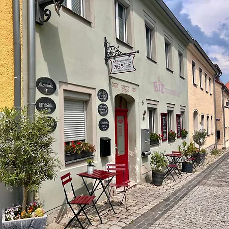 Zur Burg Stolpen